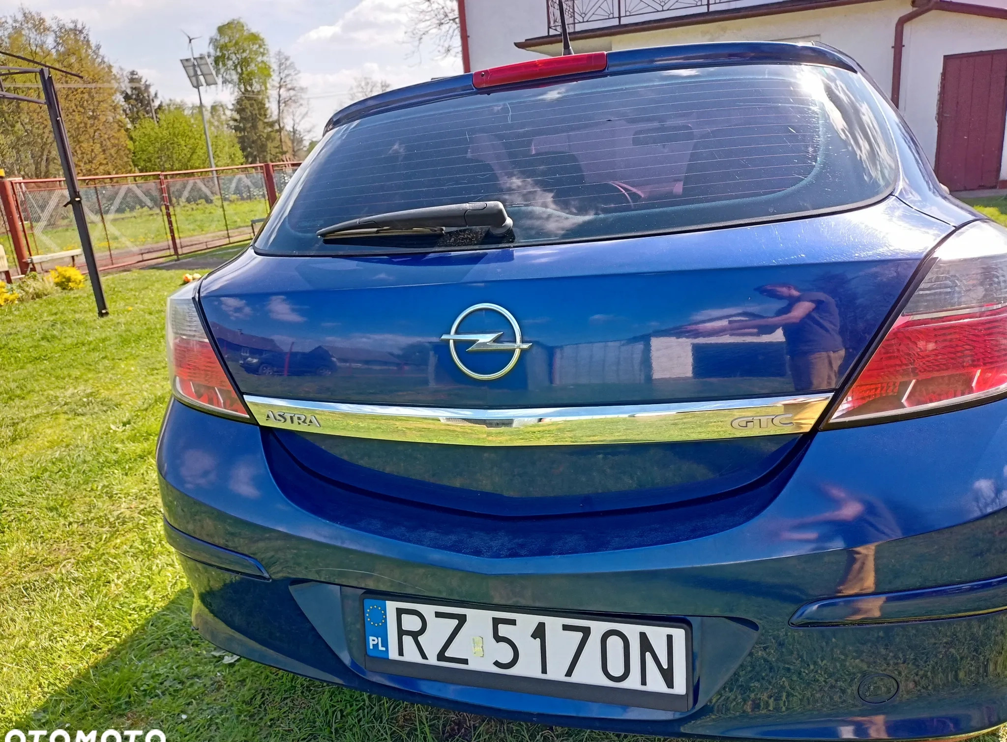 Opel Astra cena 7500 przebieg: 256000, rok produkcji 2005 z Rzeszów małe 301